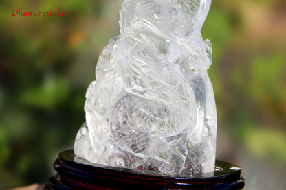 水晶の龍