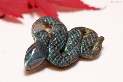 ラブラドライトの蛇さん