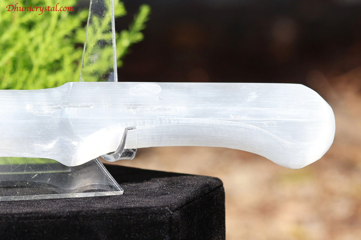 セレナイトの剣