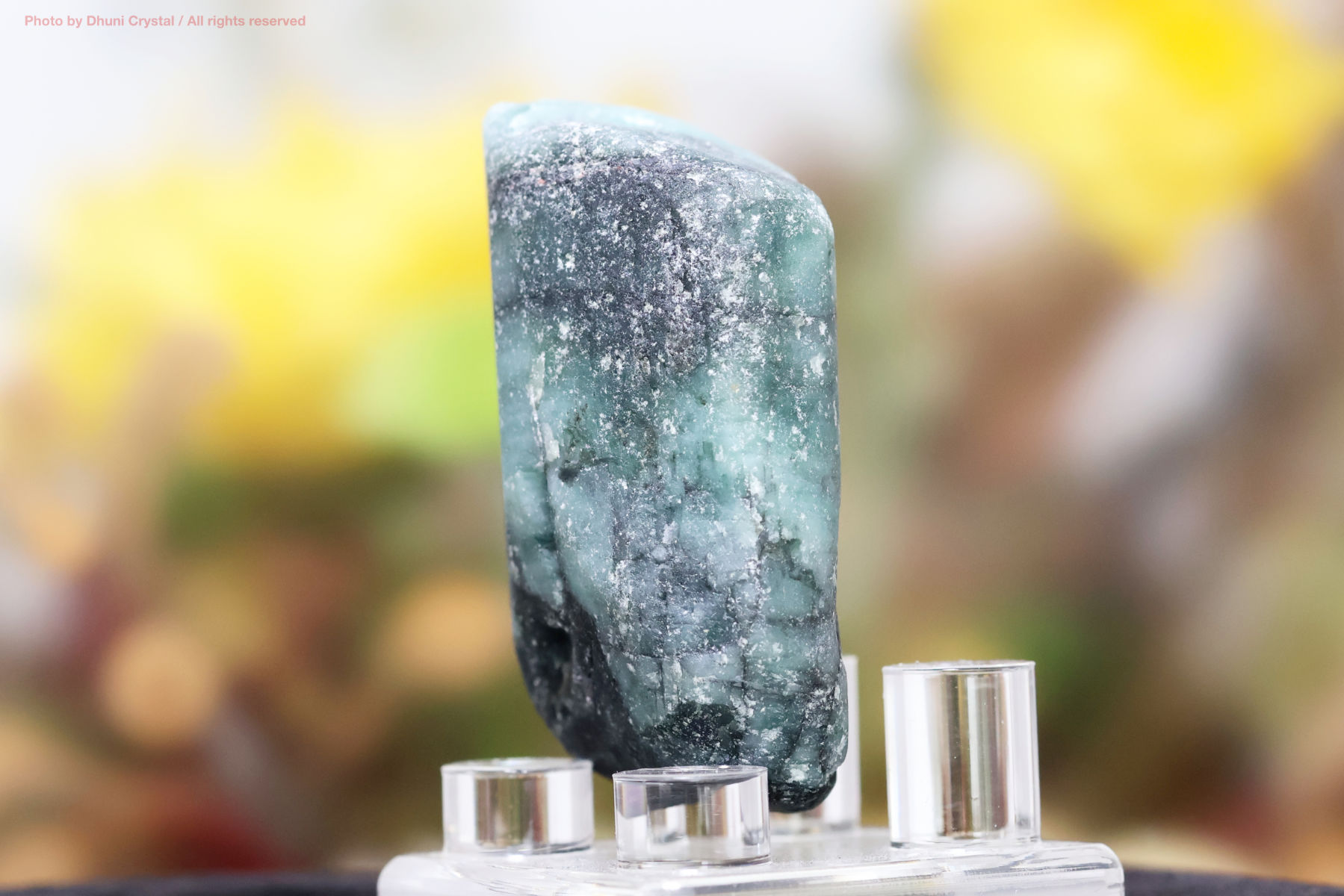 エメラルド原石の画像