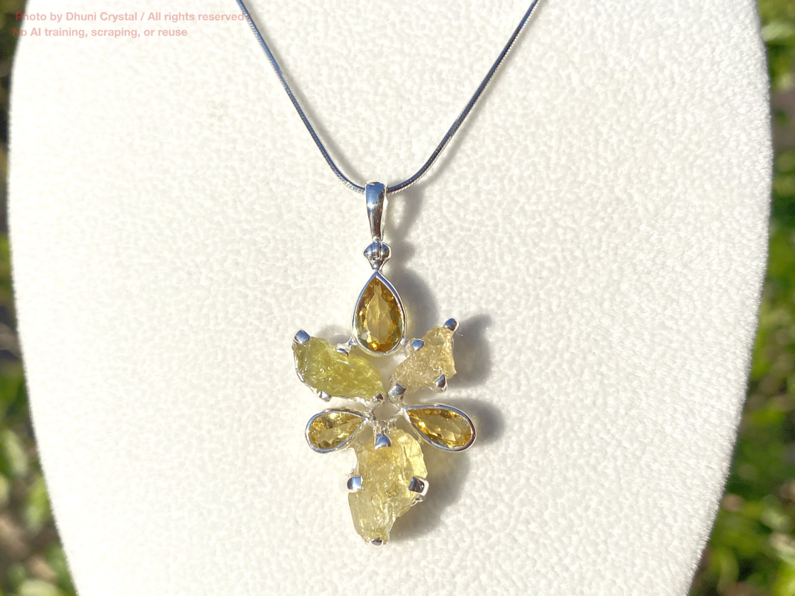 ヘリオドールの画像