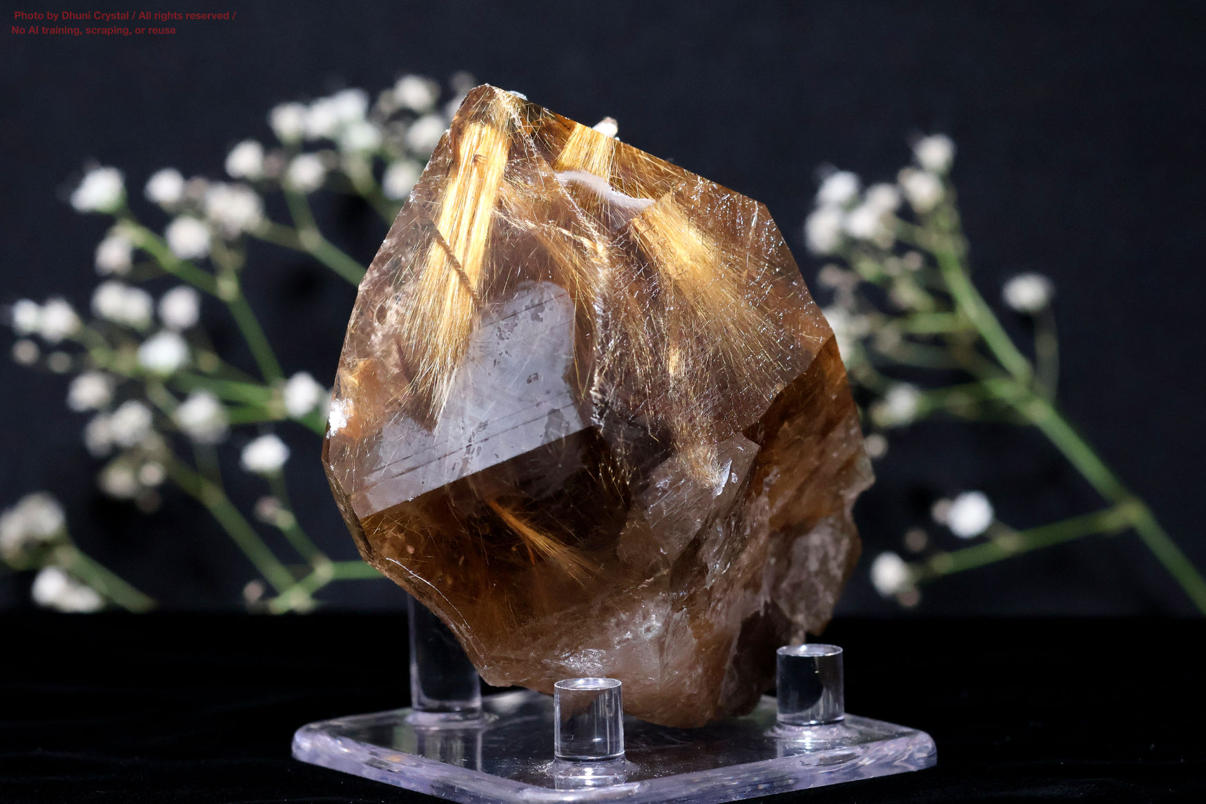 ルチルの側面画像