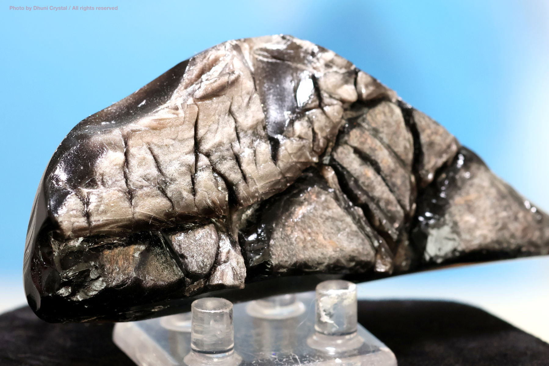 アルメニア産オブシディアン画像