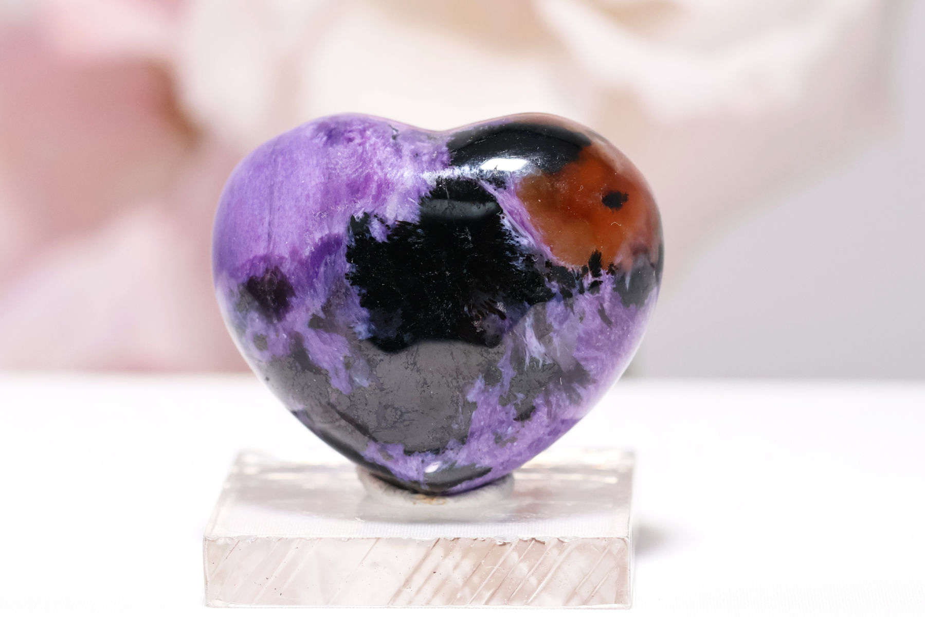 チャロアイトの画像