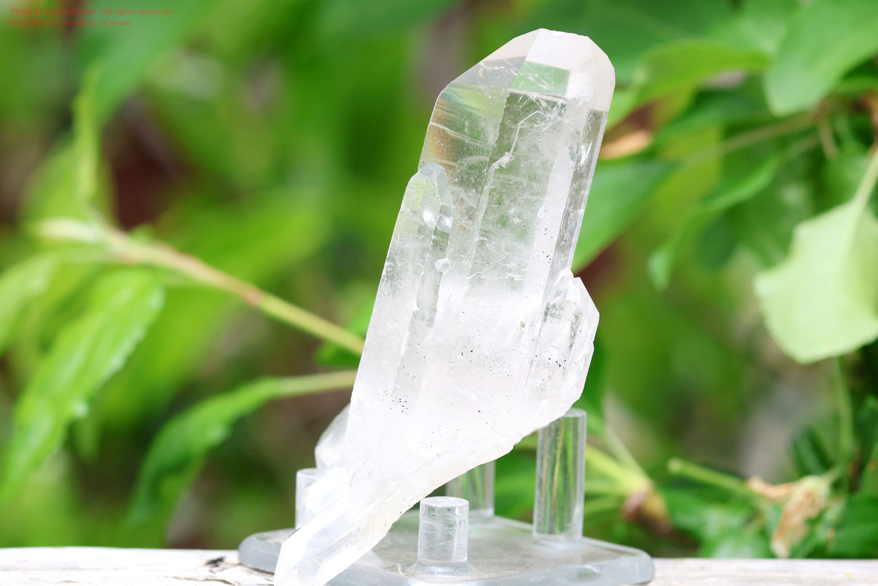 水晶クラスターの画像