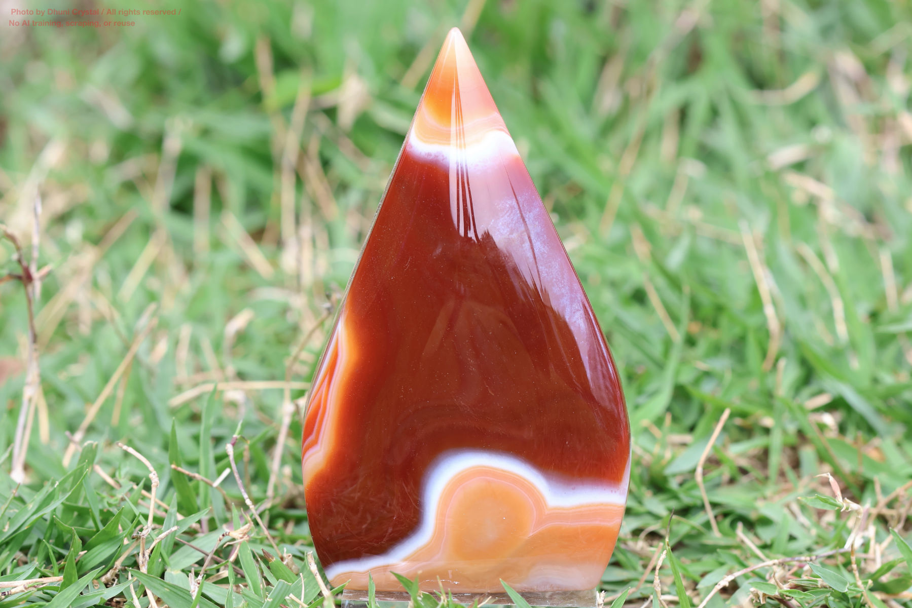 カーネリアンのハート型の画像” loading=