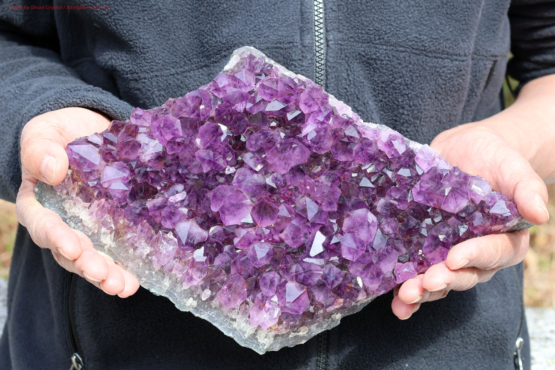 【にじ色】アメジストクラスター他 アメジストクラスター 原石 浄化と安らぎをもたらす天然石