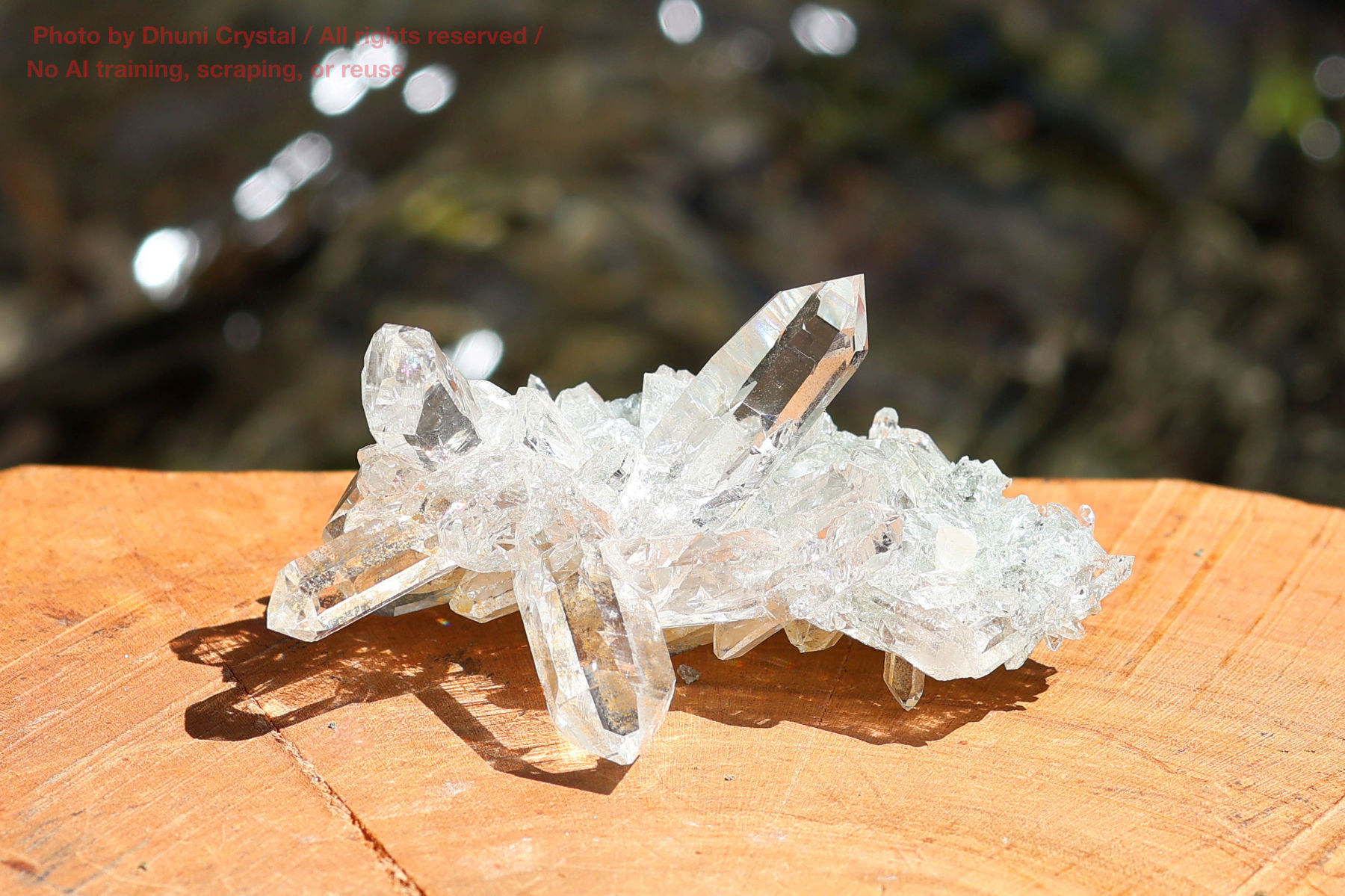 ヒマラヤ水晶/マニハール産の側面画像