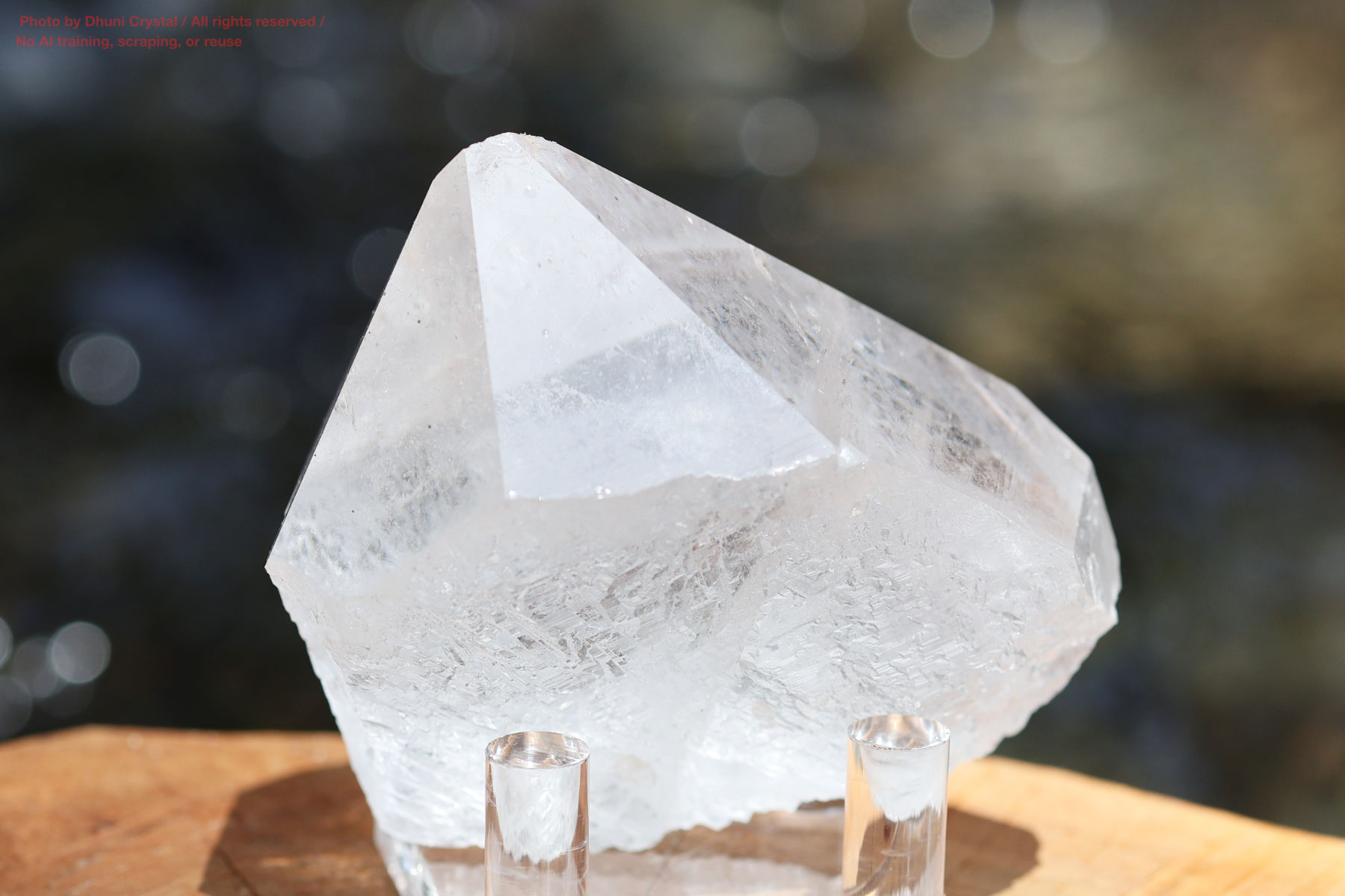 ヒマラヤ水晶/マニハール産の側面画像