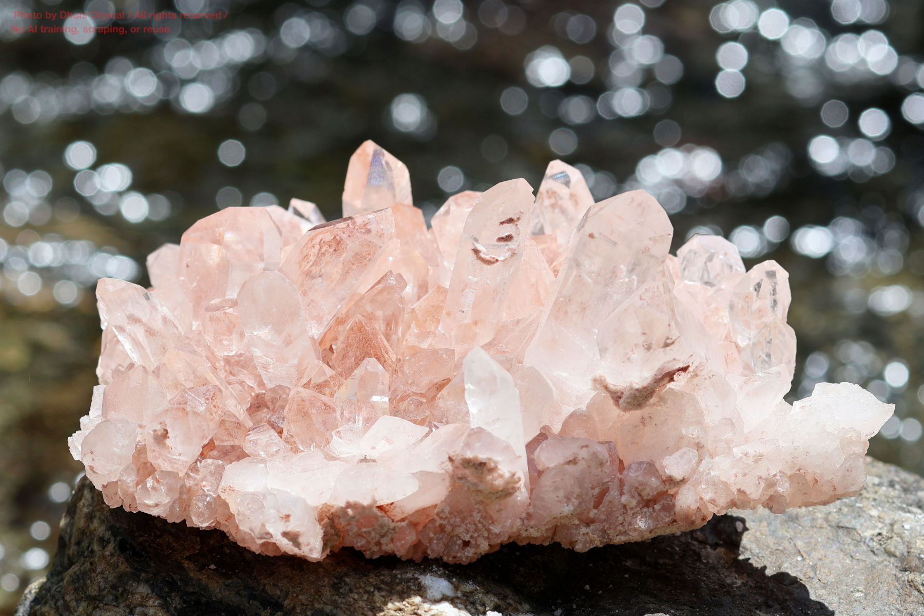 ヒマラヤ水晶/マニハール産の側面画像