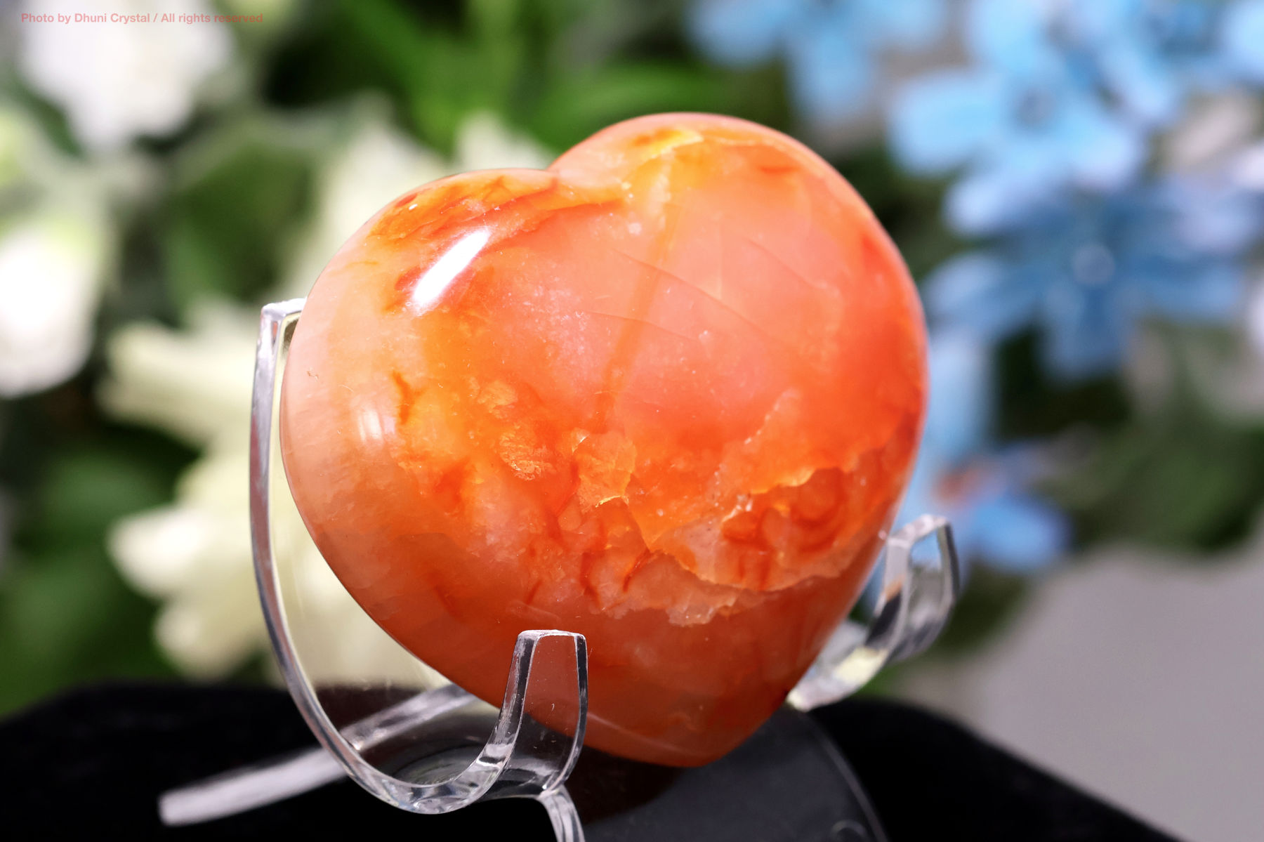 カーネリアンのハート型の画像