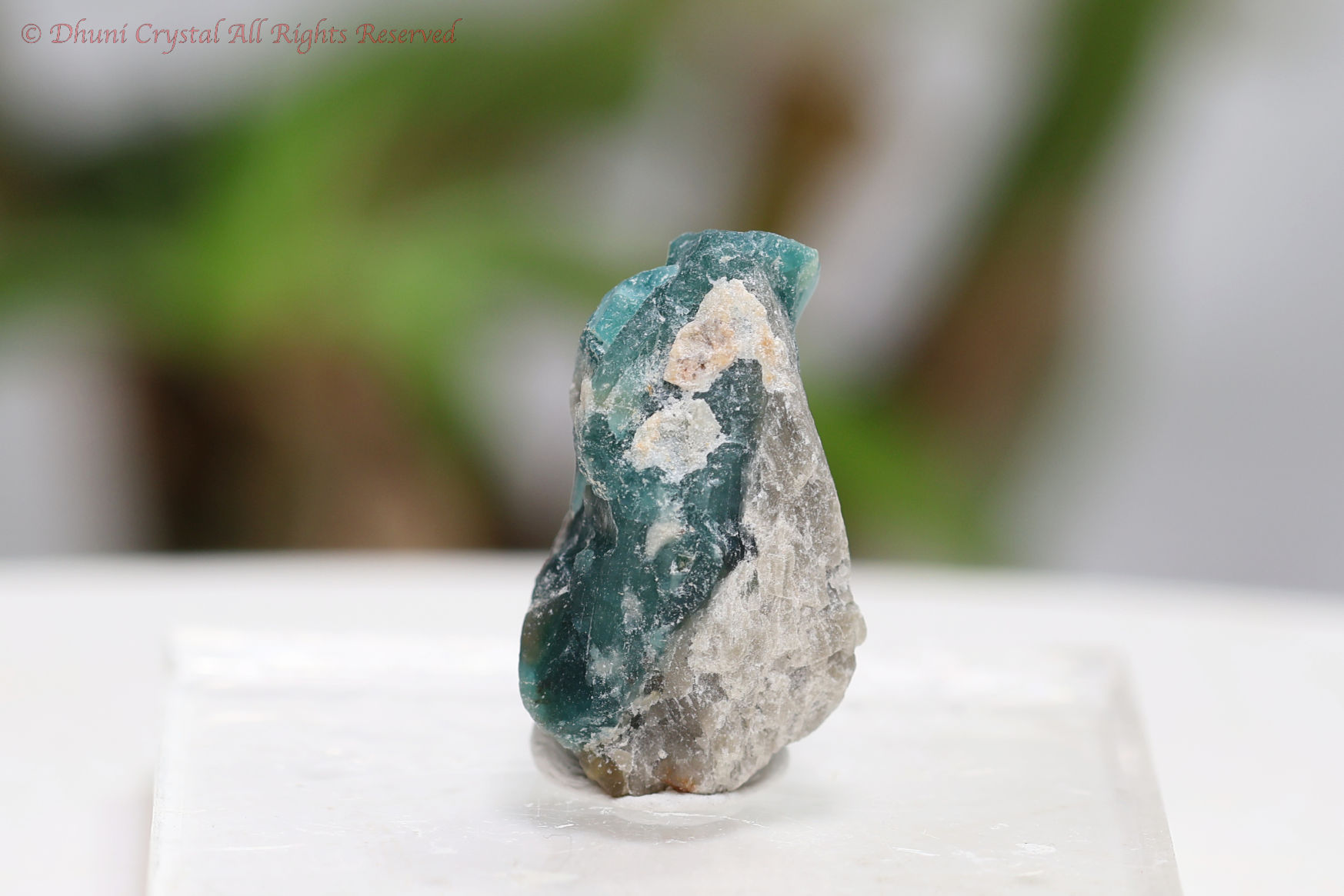 グランディディエライト/世界で最も高価な宝石5位のマダガスカルの宝石