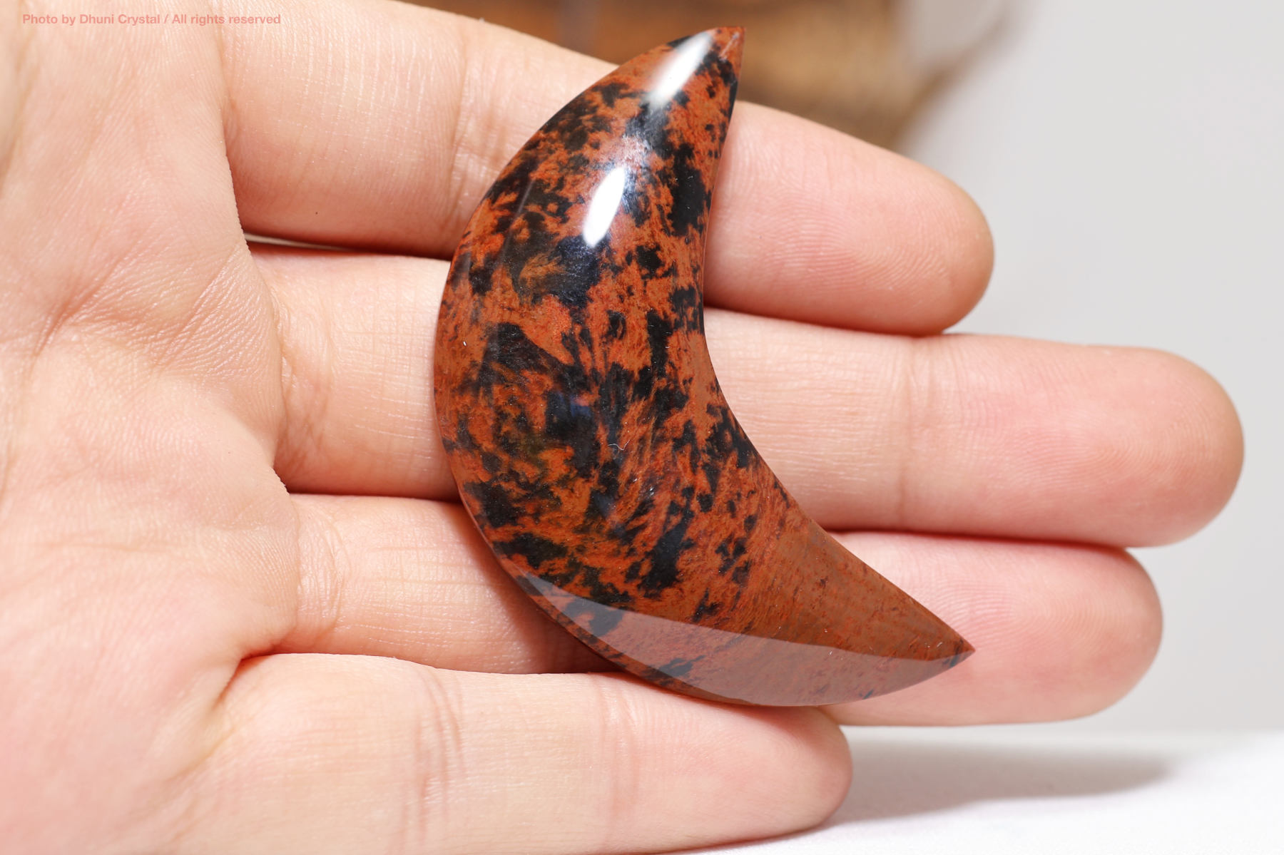 魔除けと浄化の石 オブシディアン 天然石 パワーストーン