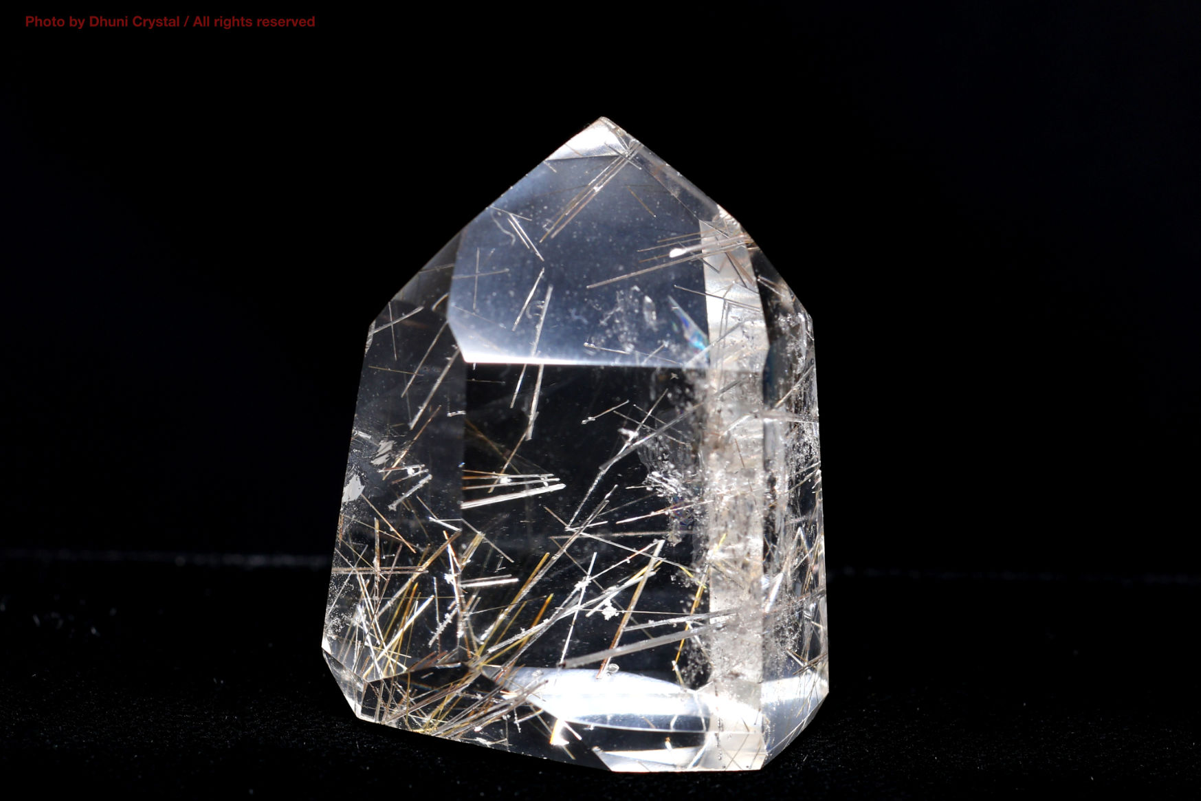 【天然石】スモーキールチルインクォーツ 楽天市場】3.7Kg スモーキークォーツ 原石 虹入り ルチル