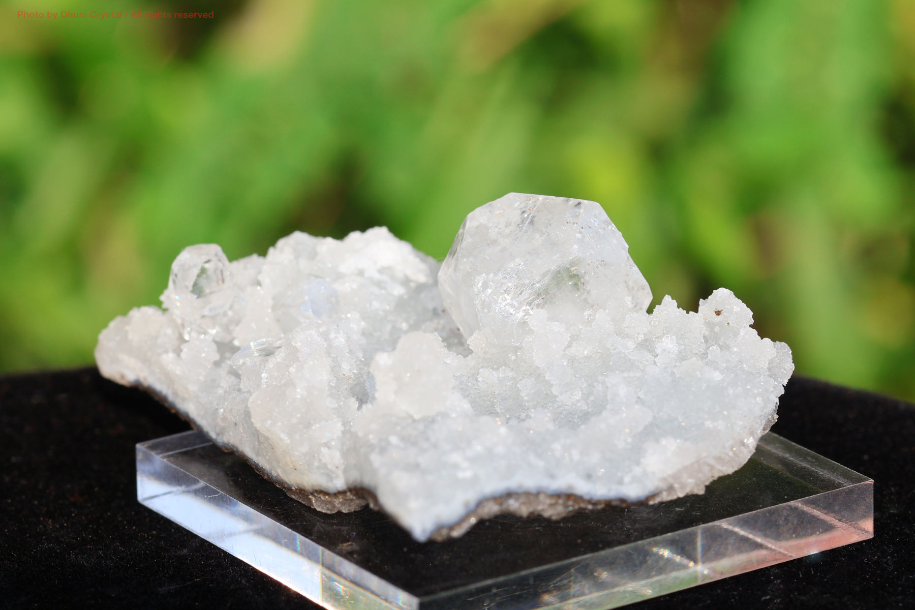 アポフィライト側面