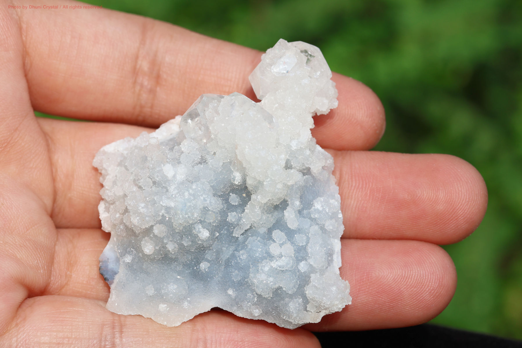 アポフィライト拡大