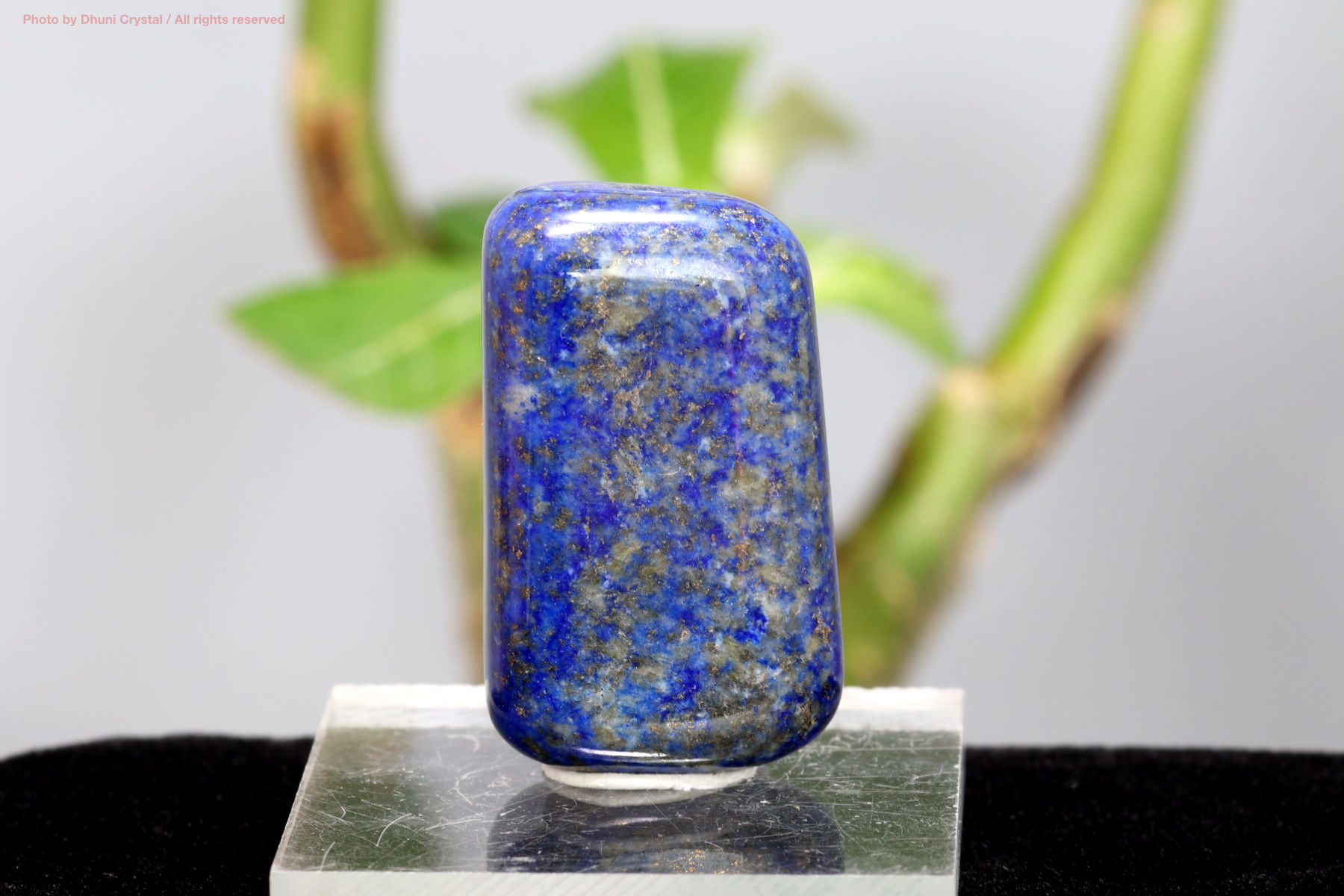 ラピスラズリの美しい輝き 3