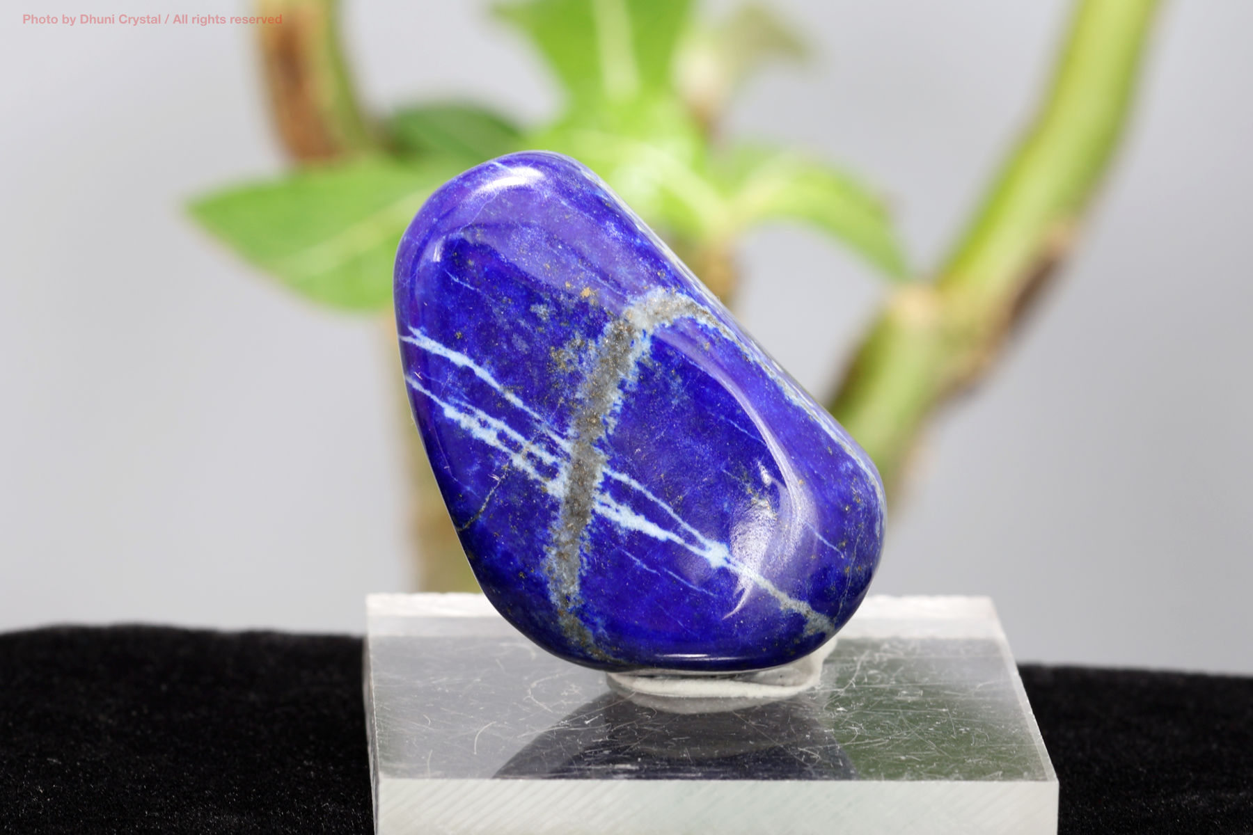 ラピスラズリの美しい輝き 2