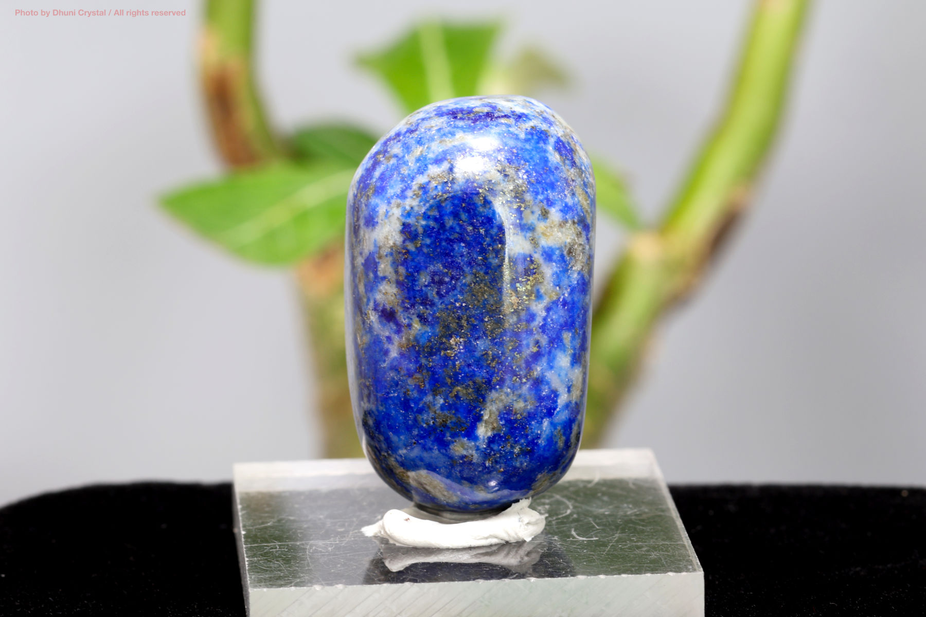 ラピスラズリの美しい輝き 2