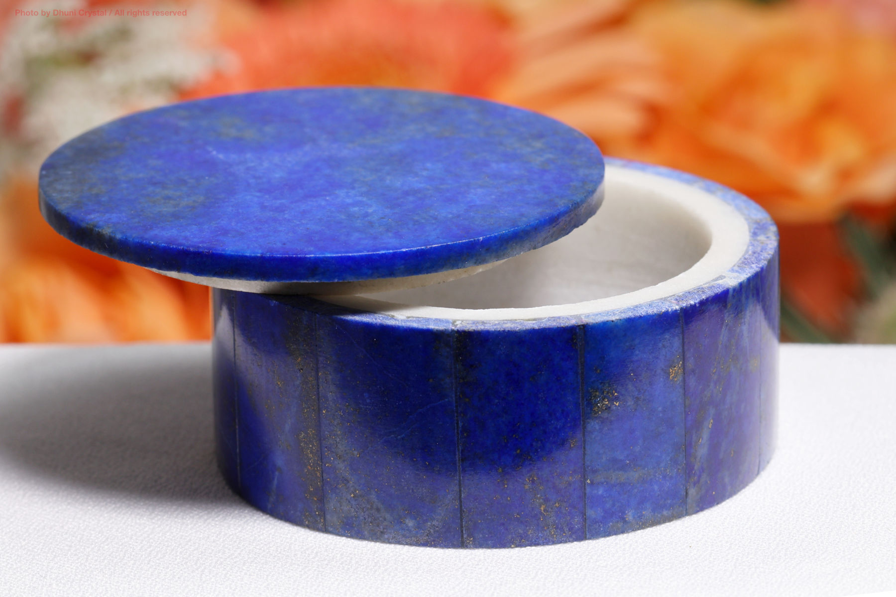 ラピスラズリの美しい輝き 2