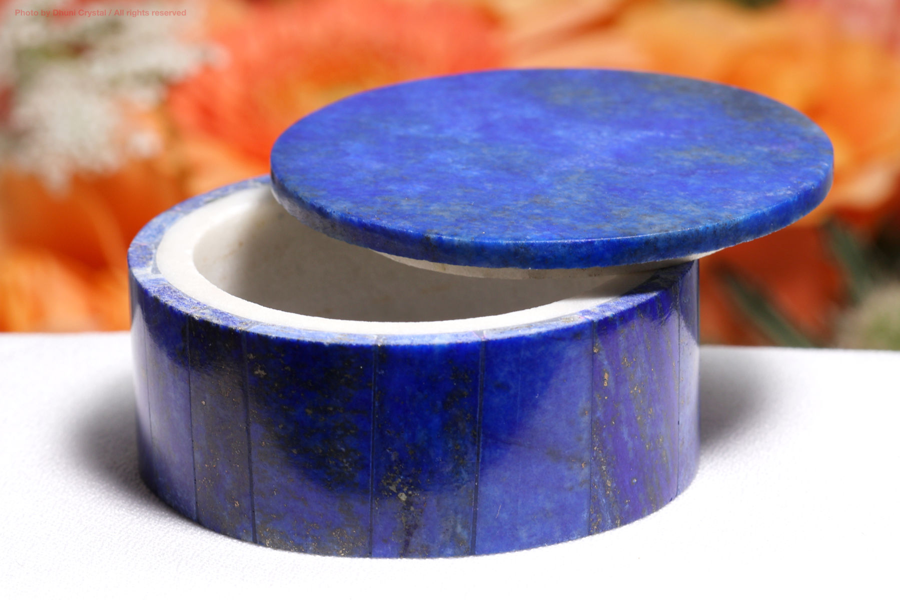 ラピスラズリの美しい輝き 3