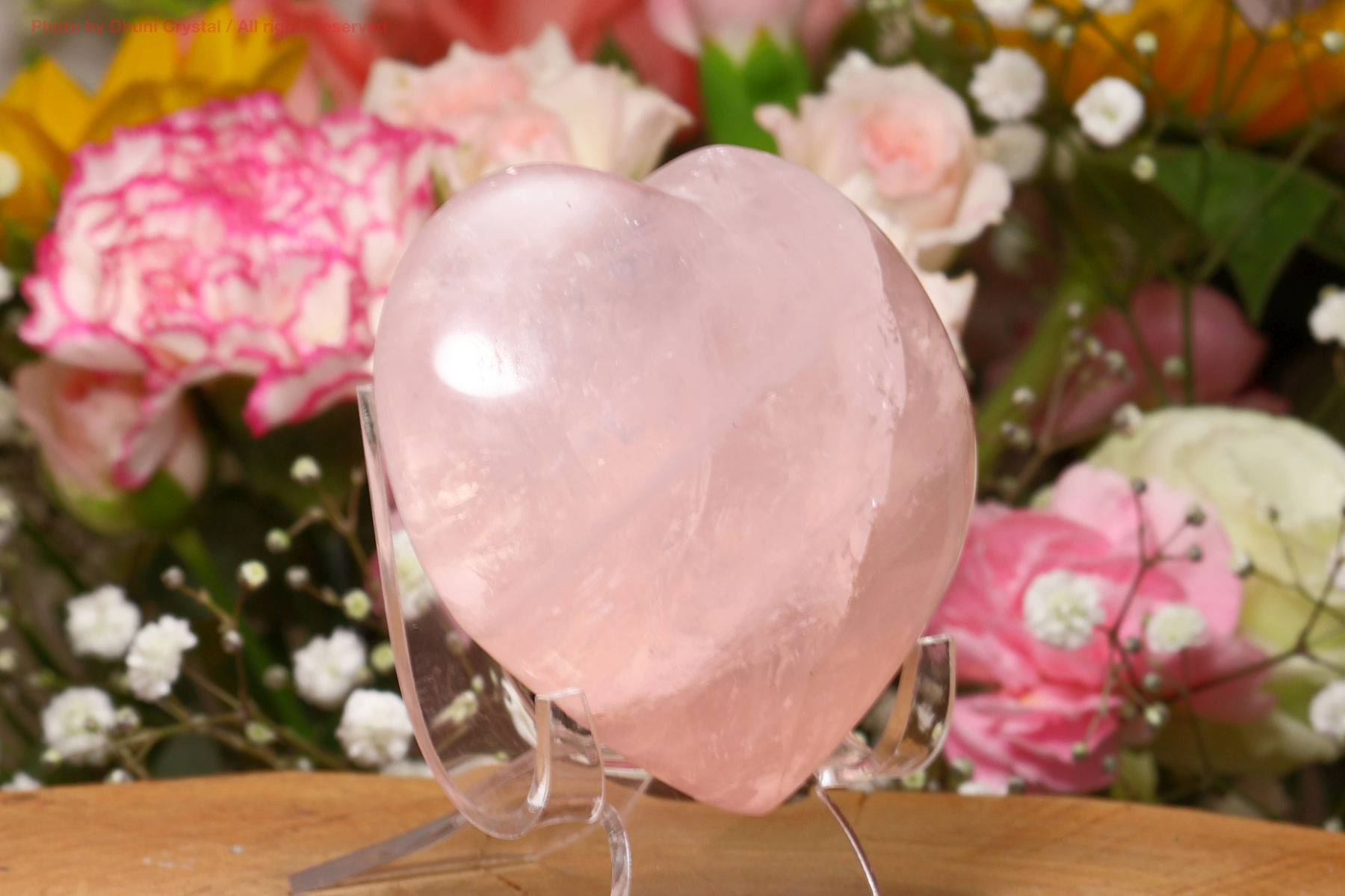 ローズクォーツ 愛と癒しをもたらす優しいピンクの天然石