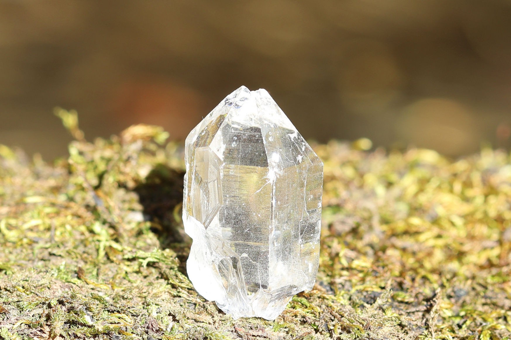 マニハール産 ヒマラヤ水晶 原石｜透明度抜群のクリスタル