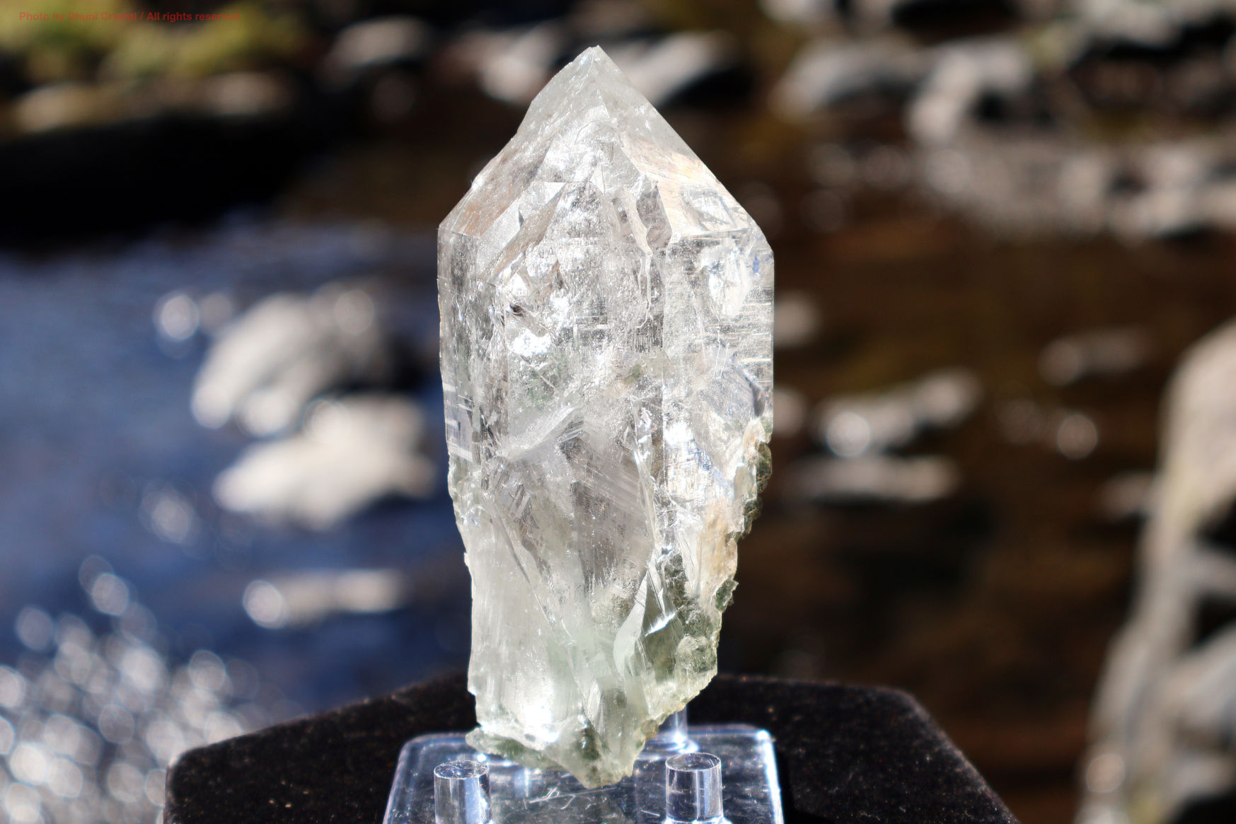 マニハール産 ヒマラヤ水晶 原石｜透明度抜群のクリスタル